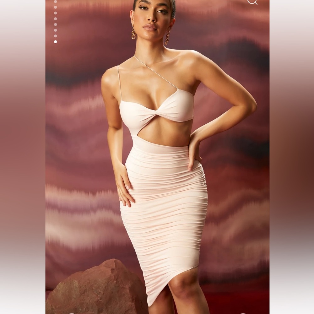 Ruched midi bodycon dress